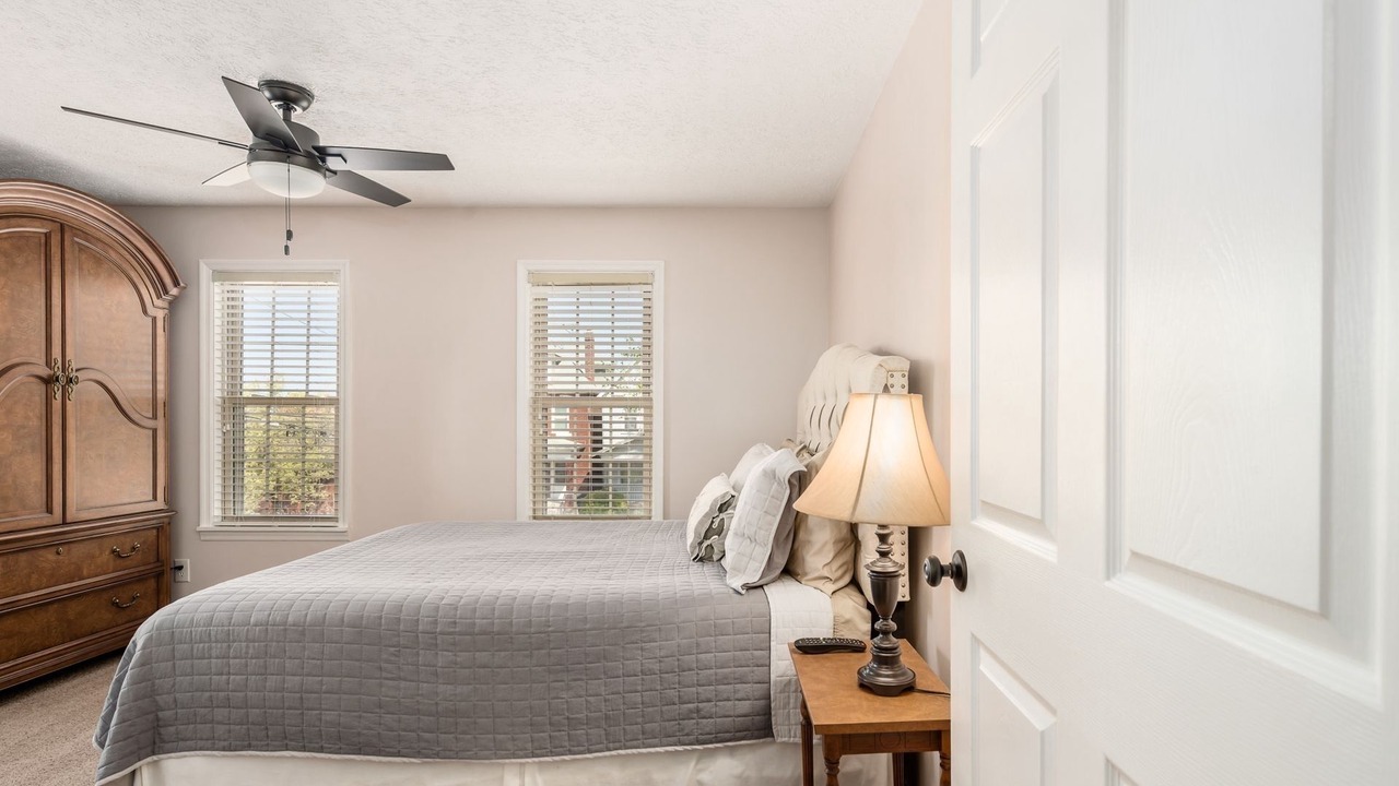 Photo of Bedroom in Old North Columbus