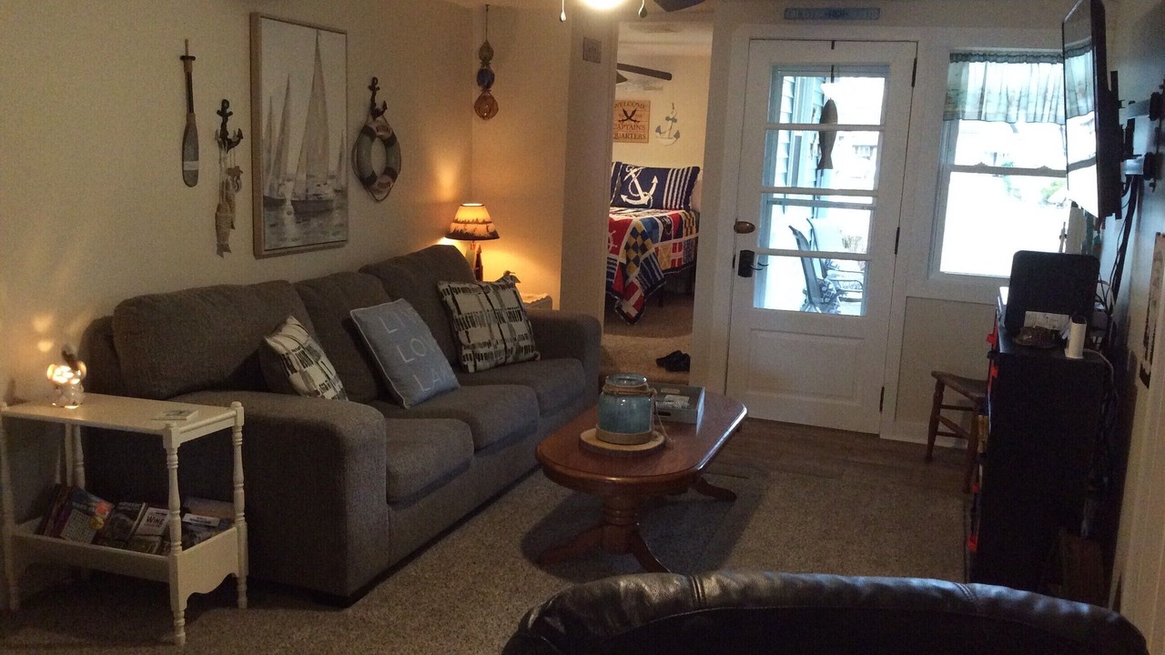 Photo of Livingroom in Ashville