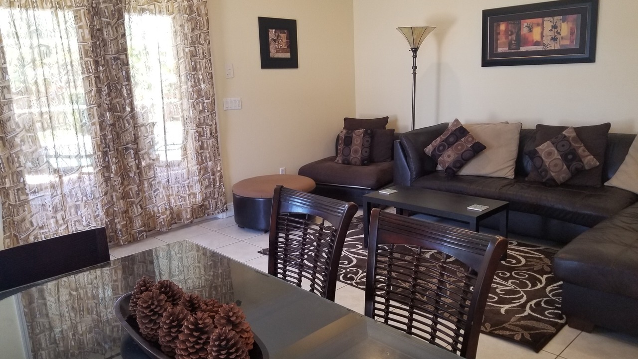 Photo of Livingroom in Naples Park