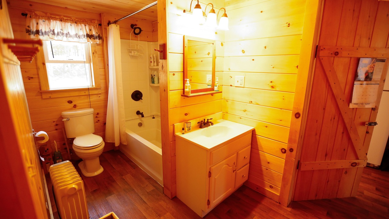Photo of Bathroom in Ellsworth