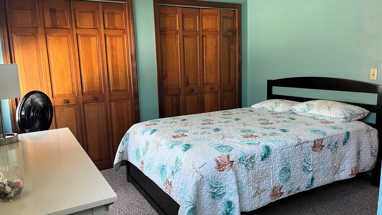 Photo of Bedroom in Narragansett