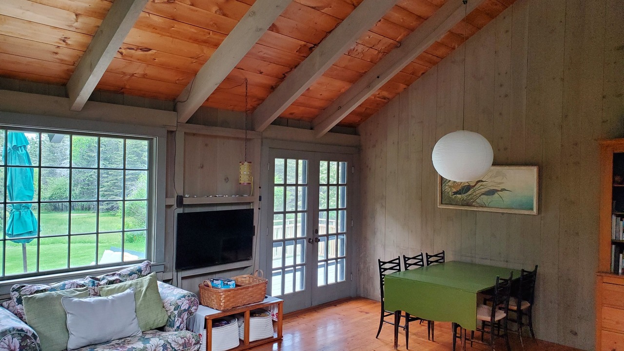 Photo of Livingroom in Bernard