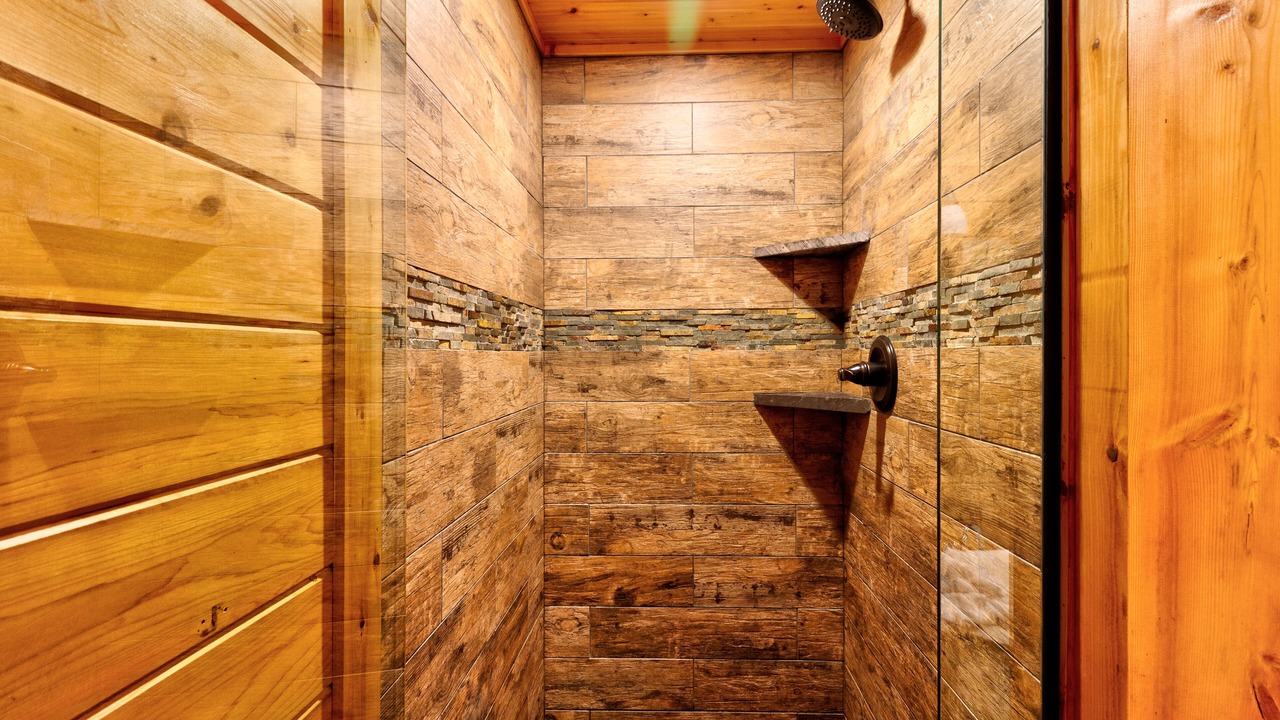 Photo of Bathroom in Embden