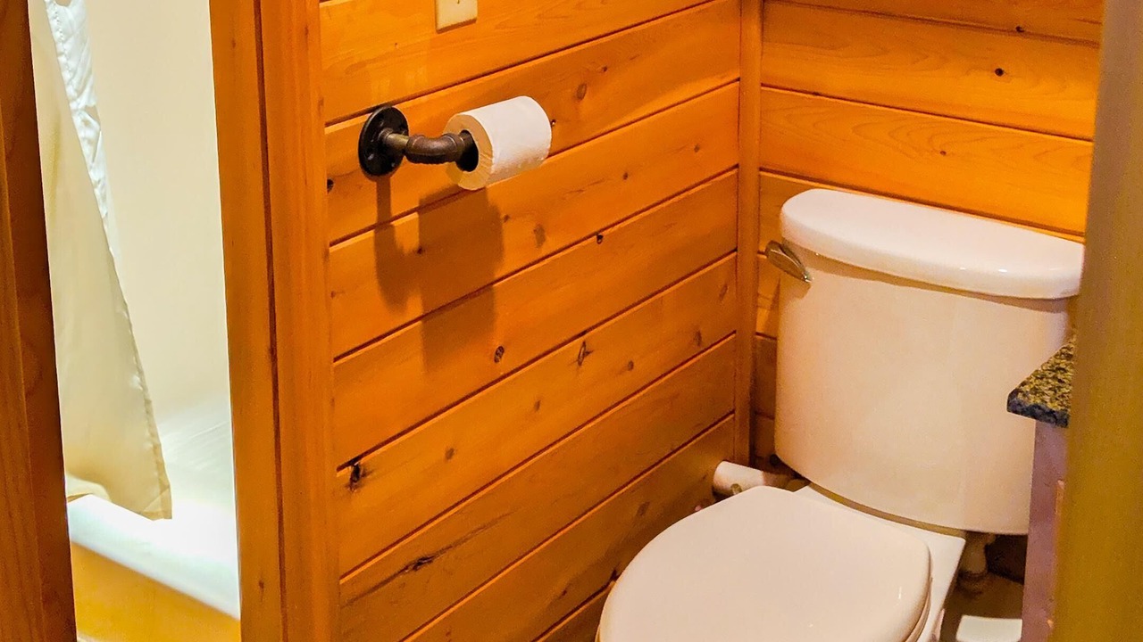 Photo of Bathroom in Embden