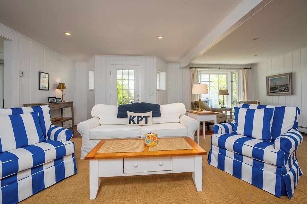 Photo of Livingroom in Kennebunkport