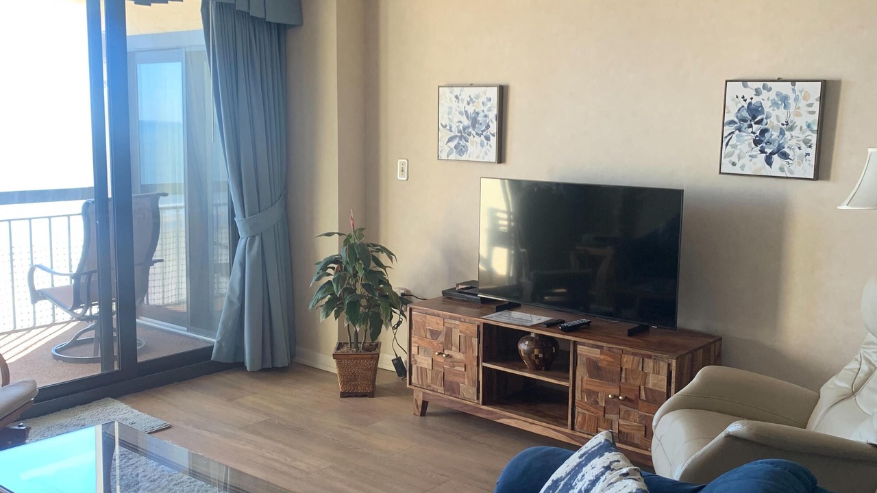 Photo of Livingroom in Crescent Beach