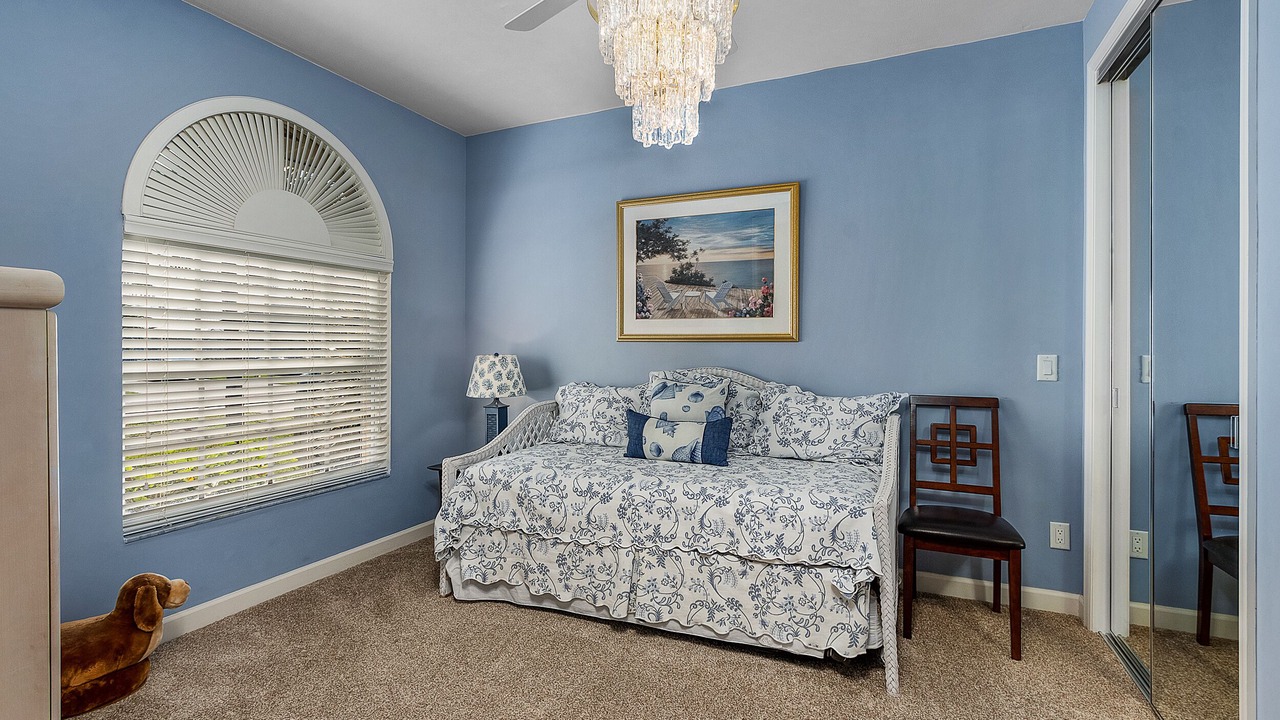 Photo of Bedroom in Naples Park