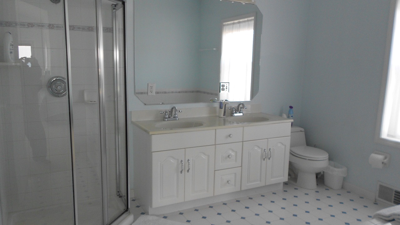 Photo of Bathroom in Town of Torrey