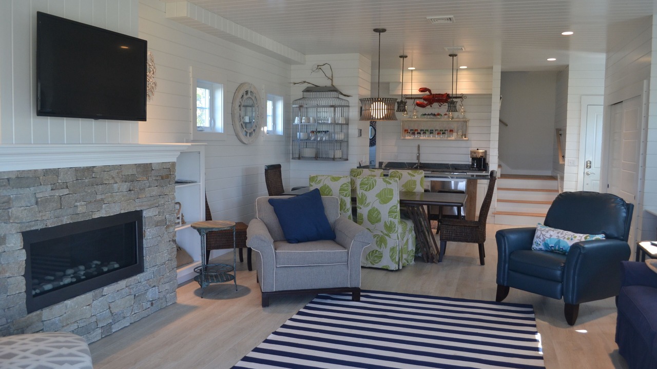 Photo of Livingroom in Pine Point