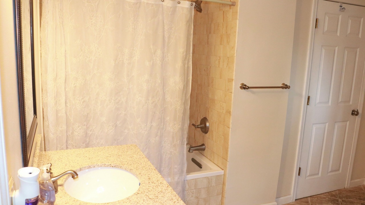 Photo of Bathroom in Ellicottville