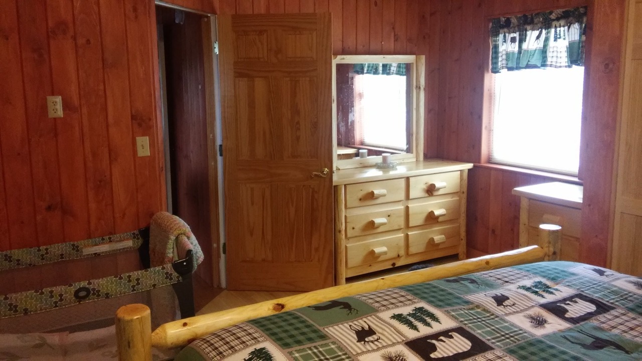 Photo of Bedroom in Piseco