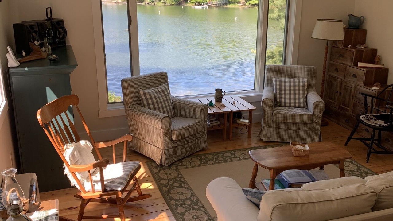 Photo of Livingroom in West Bath
