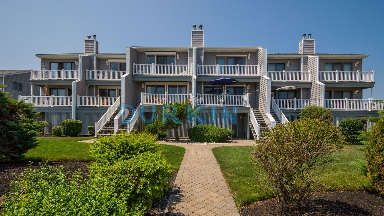 Photo of Outdoor in Eastward Look