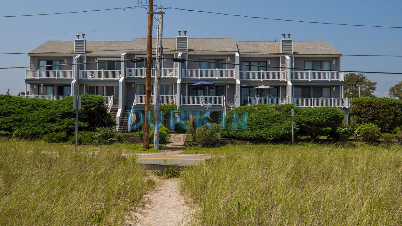 Photo of Outdoor in Eastward Look