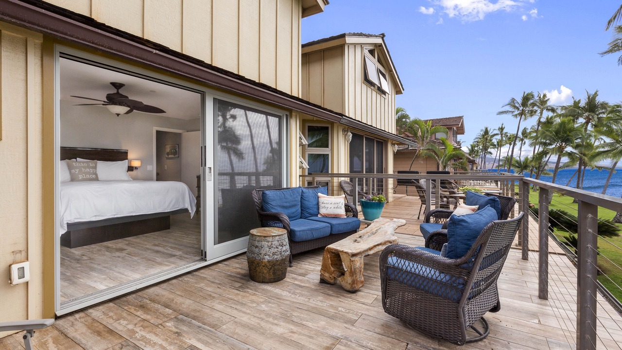 Photo of Patio Balcony in Downtown Lahaina