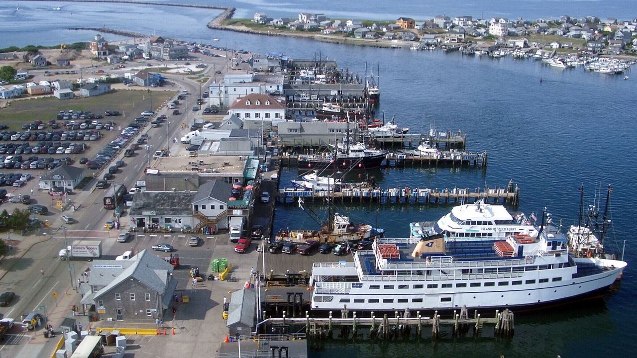 Photo of Others in Point Judith