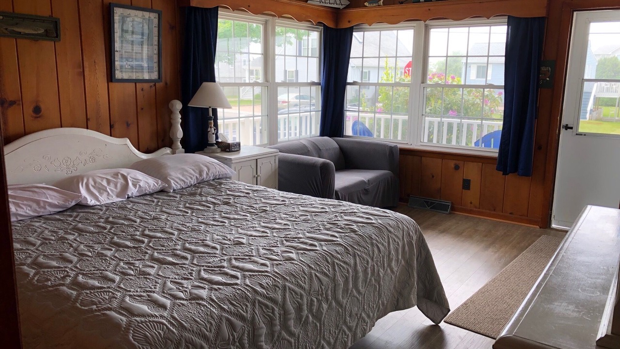 Photo of Bedroom in Point Judith