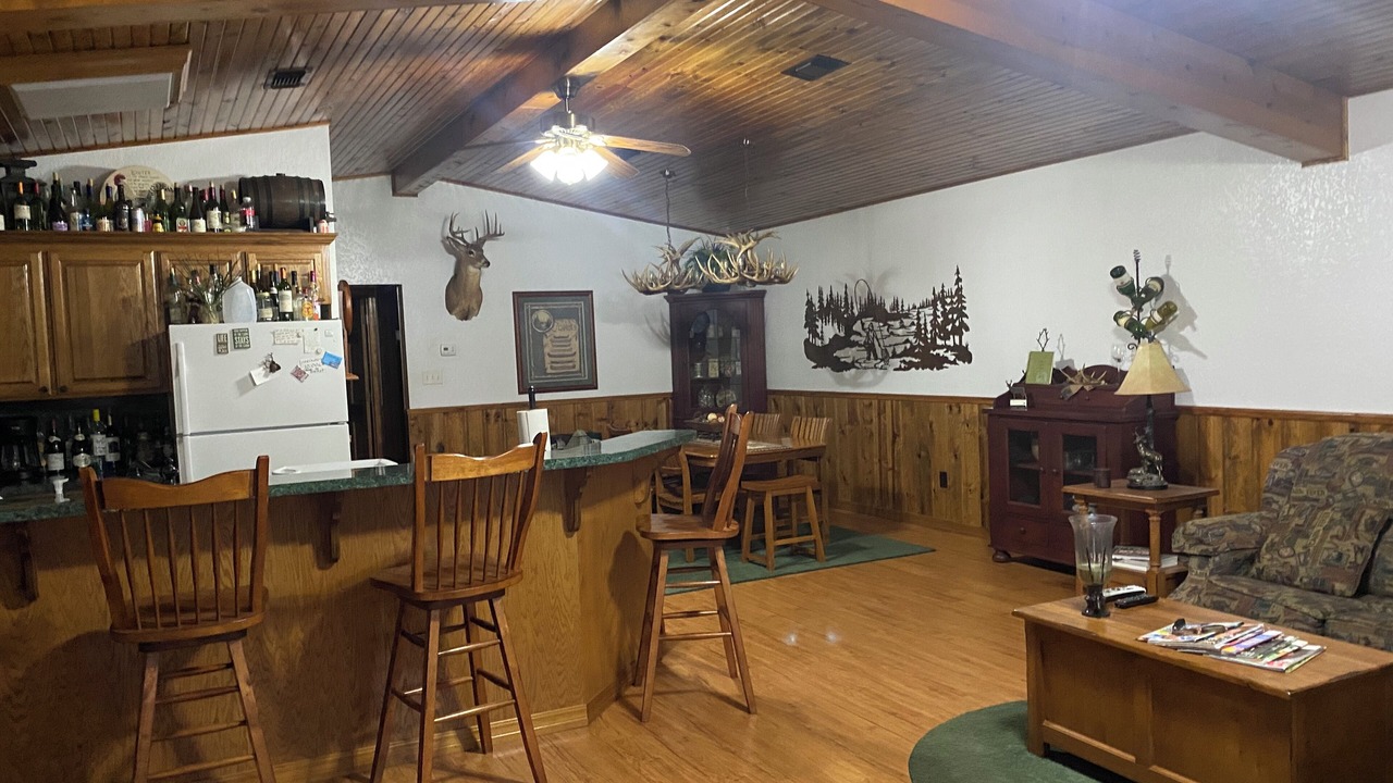 Photo of Others in Broken Bow