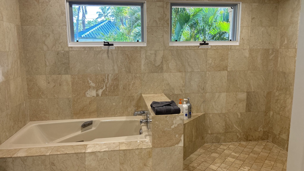 Photo of Bathroom in Napili
