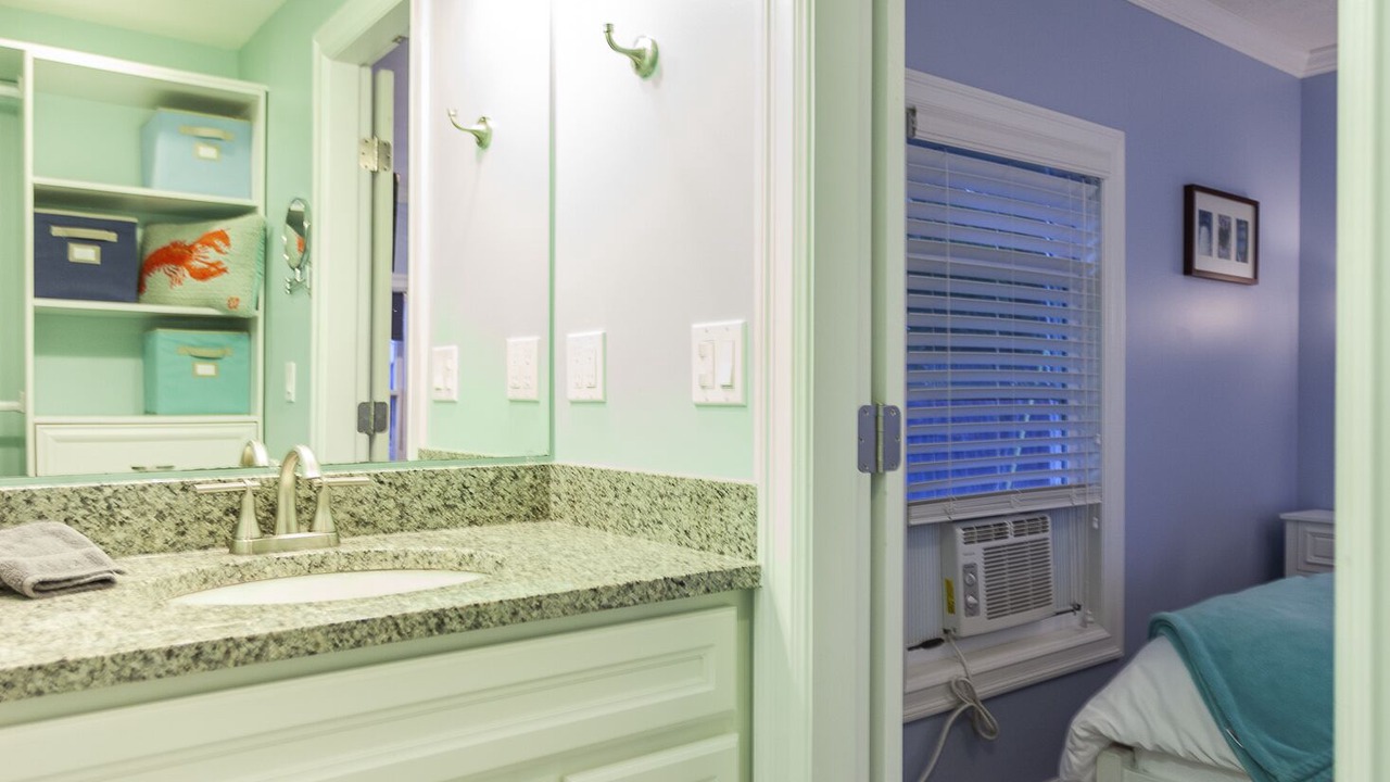Photo of Bathroom in East Boothbay