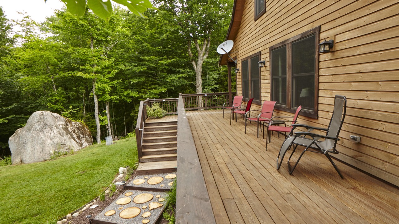 Photo of Patio Balcony in Town of Webb