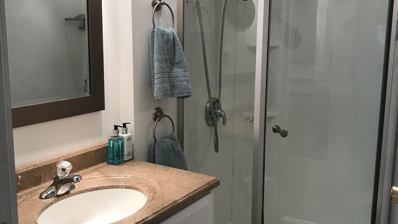 Photo of Bathroom in Buckeye Lake