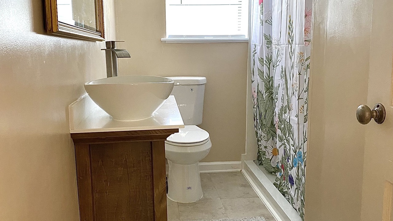 Photo of Bathroom in St. Marys