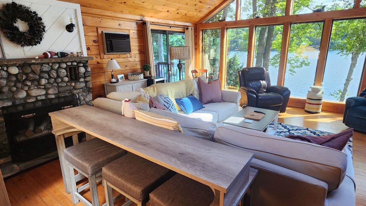 Photo of Livingroom in Lucerne-in-Maine