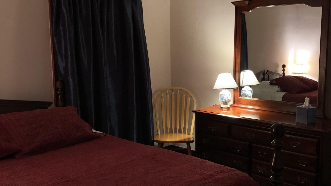 Photo of Bedroom in Erie