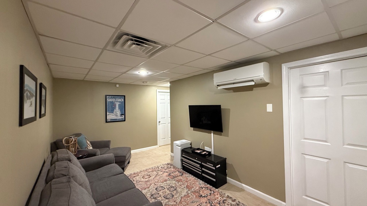 Photo of Livingroom in Alpine Village