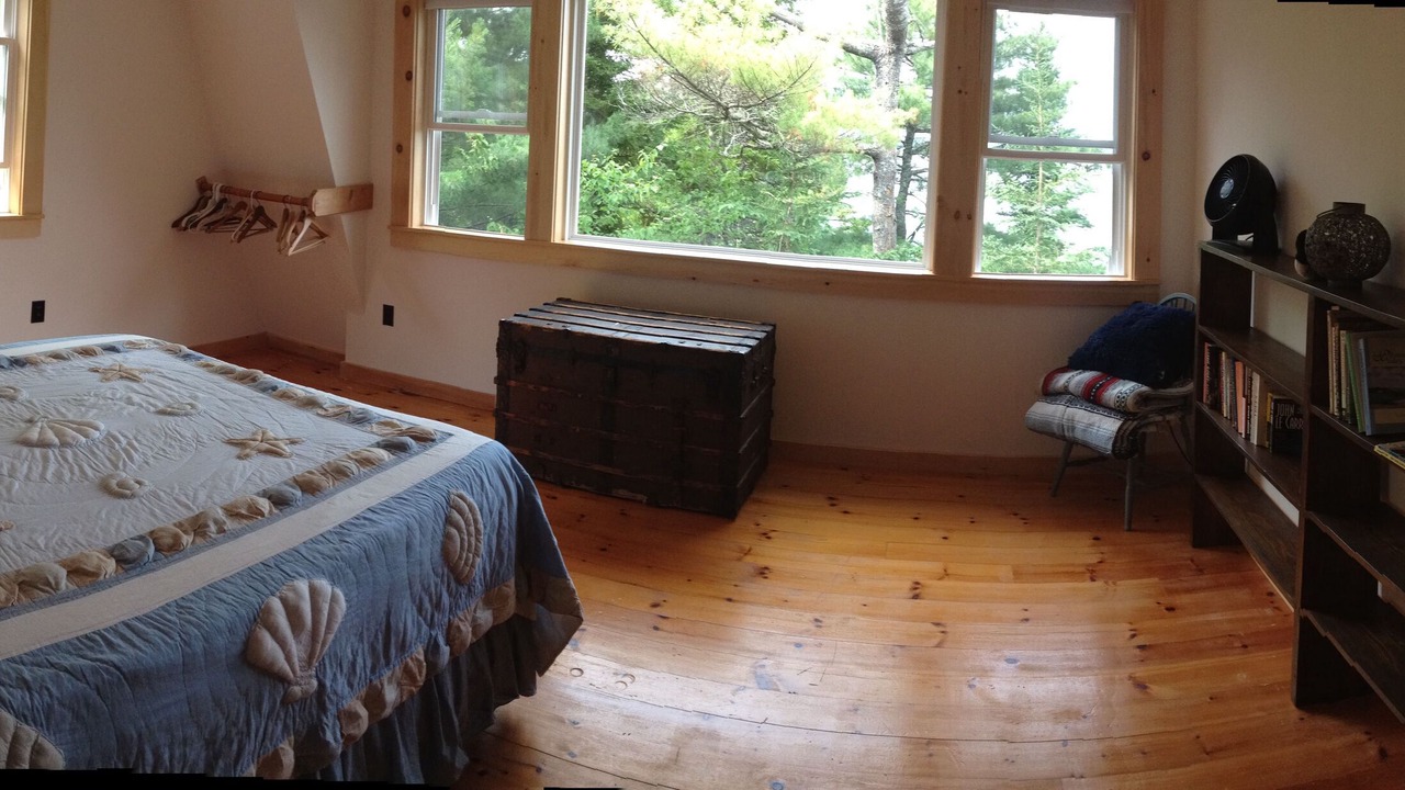 Photo of Bedroom in Brooksville