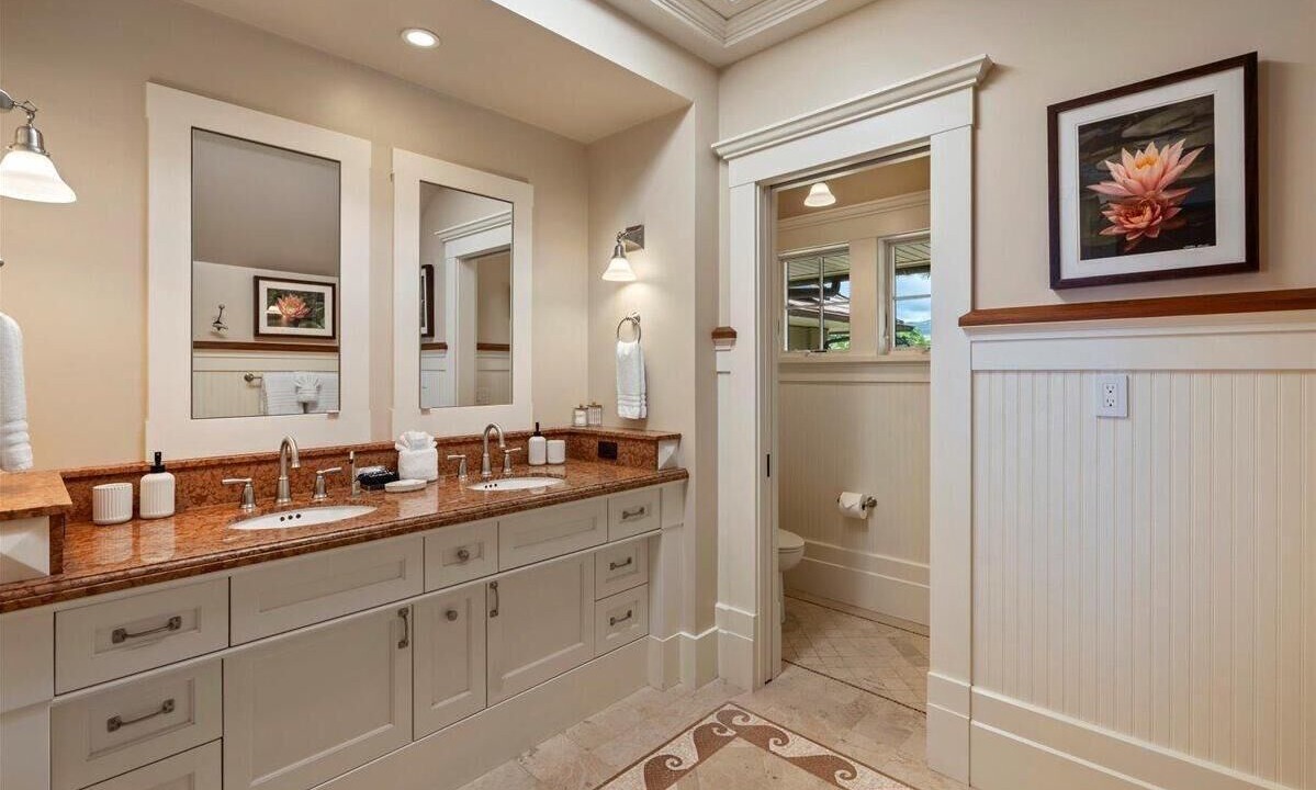 Photo of Bathroom in Kaanapali