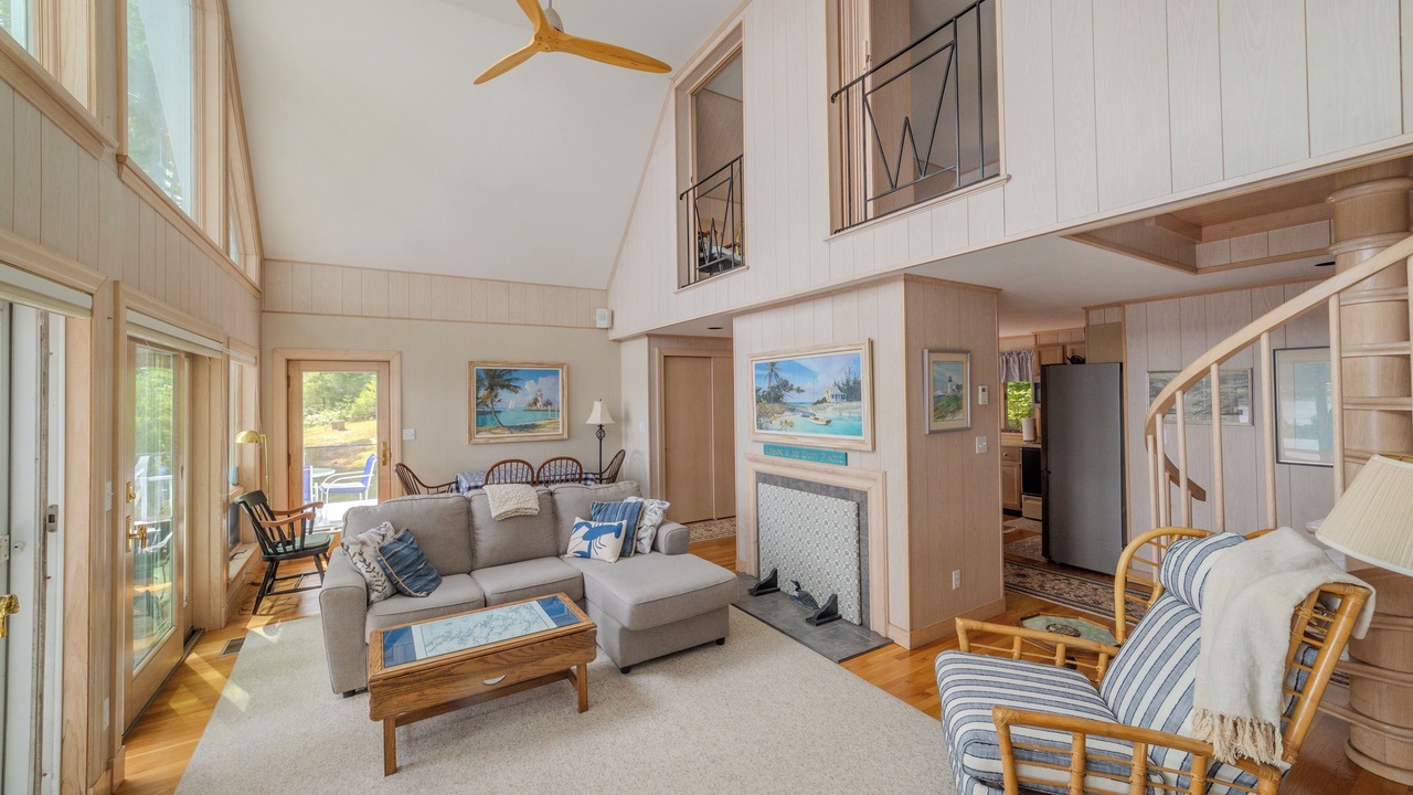 Photo of Livingroom in Damariscotta
