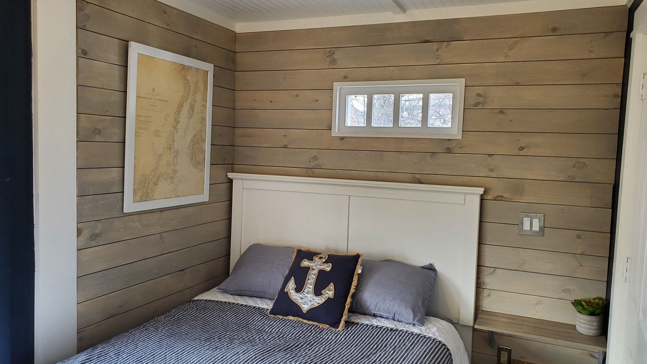 Photo of Bedroom in East Deering