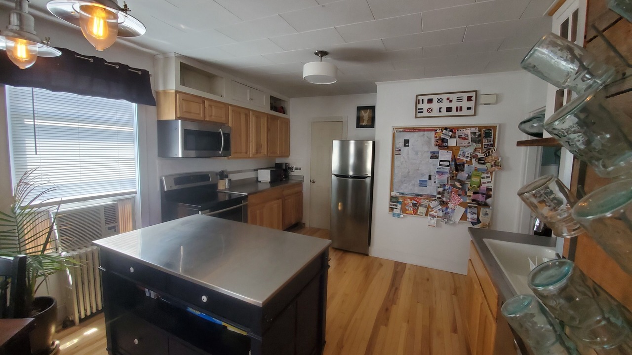Photo of Bedroom in East Deering