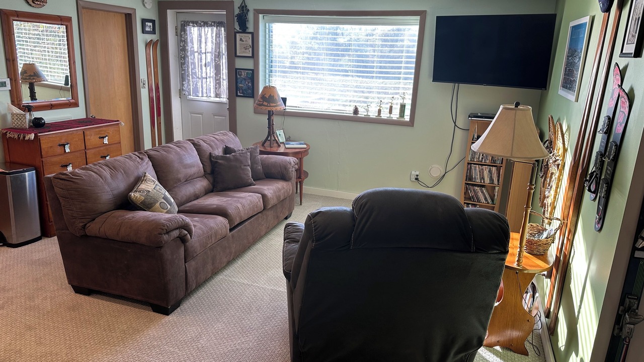 Photo of Livingroom in Great Valley