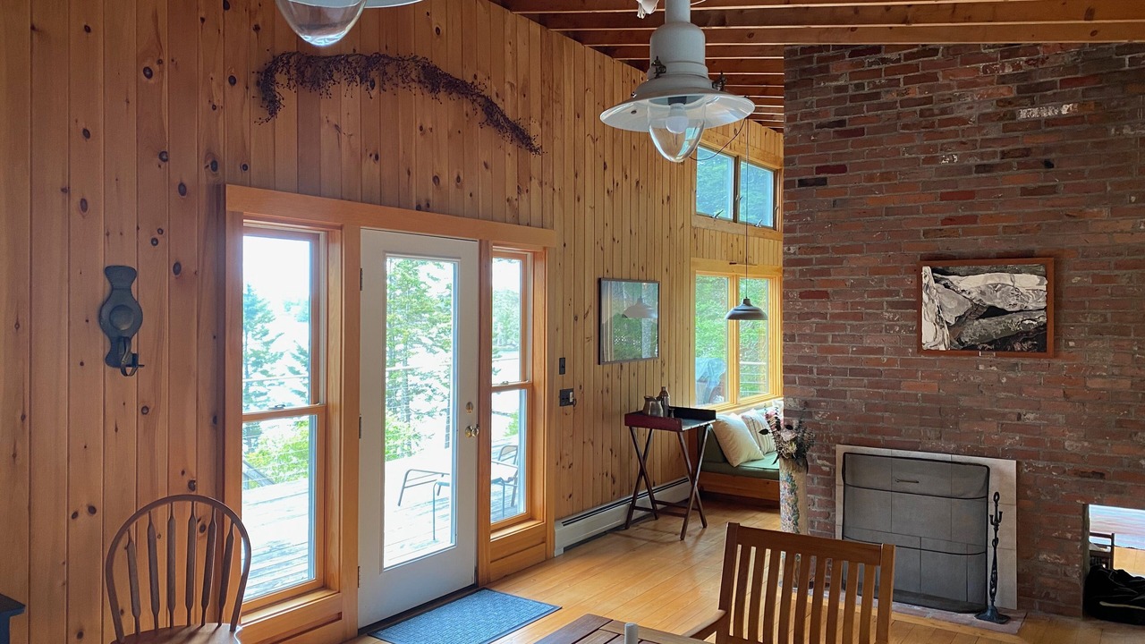 Photo of Livingroom in Bernard