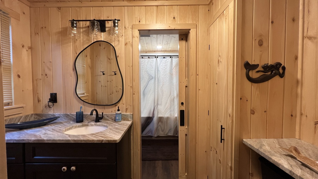 Photo of Bathroom in Naples