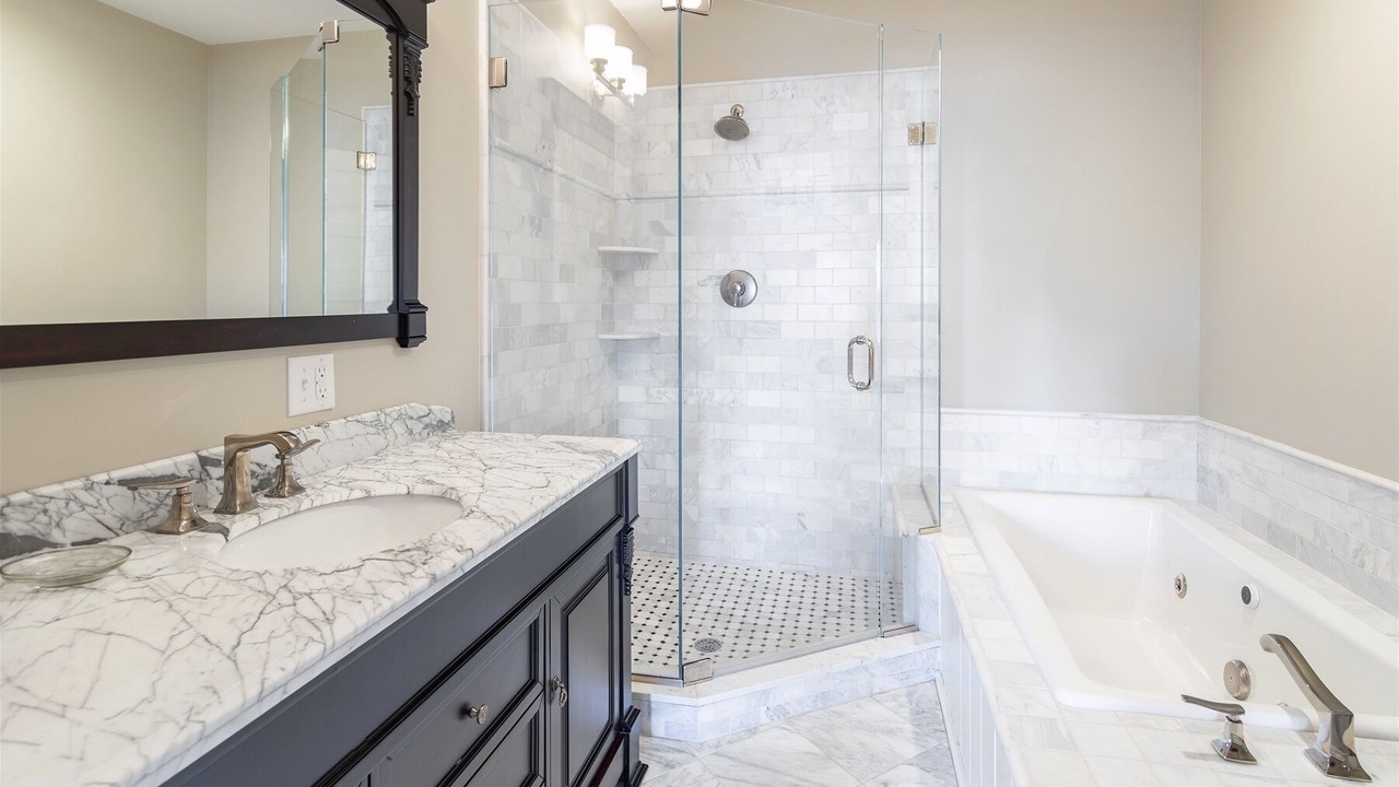Photo of Bathroom in Sebago