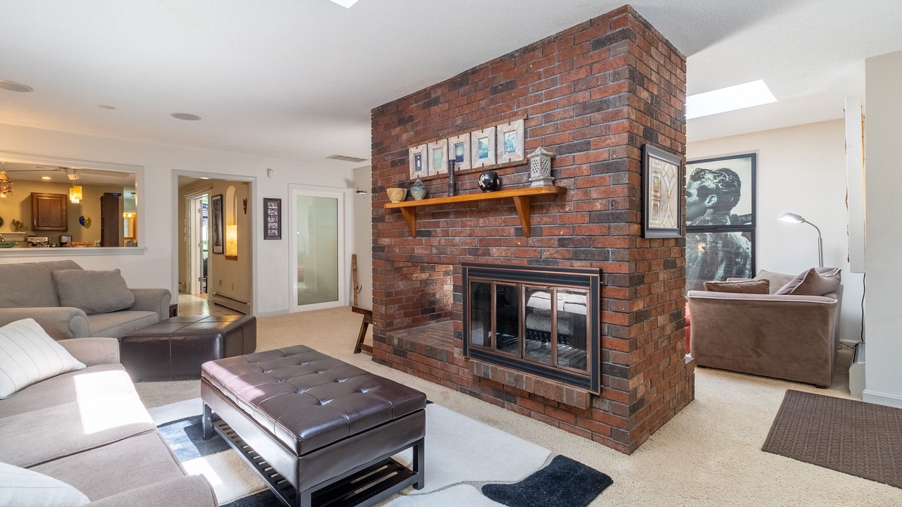 Photo of Livingroom in Falmouth