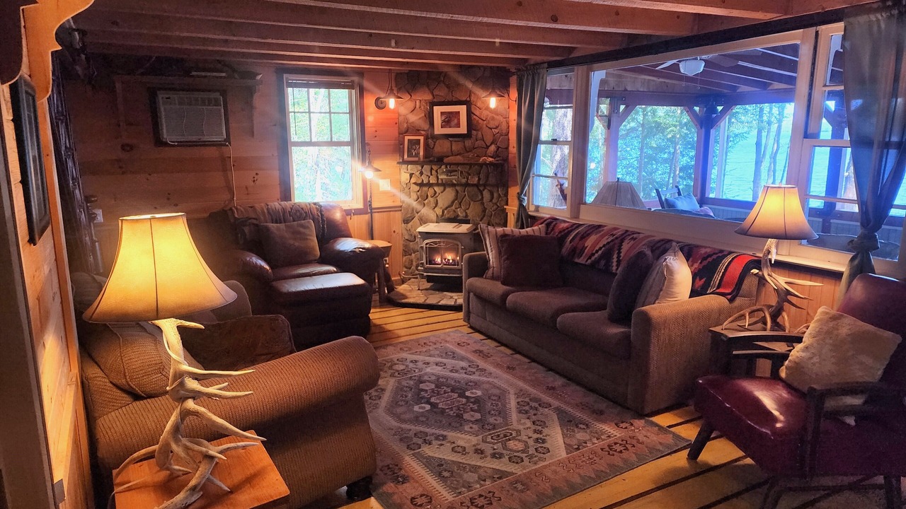 Photo of Livingroom in Mount Vernon