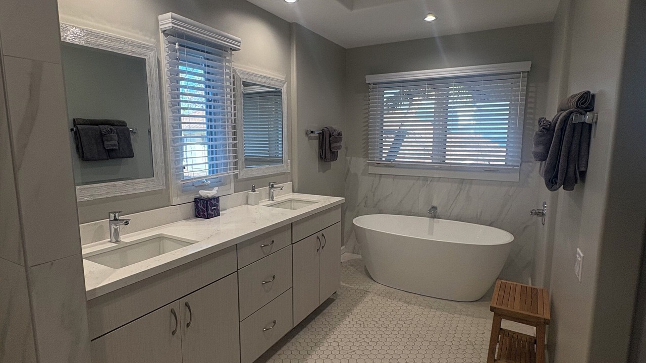 Photo of Bathroom in Napili