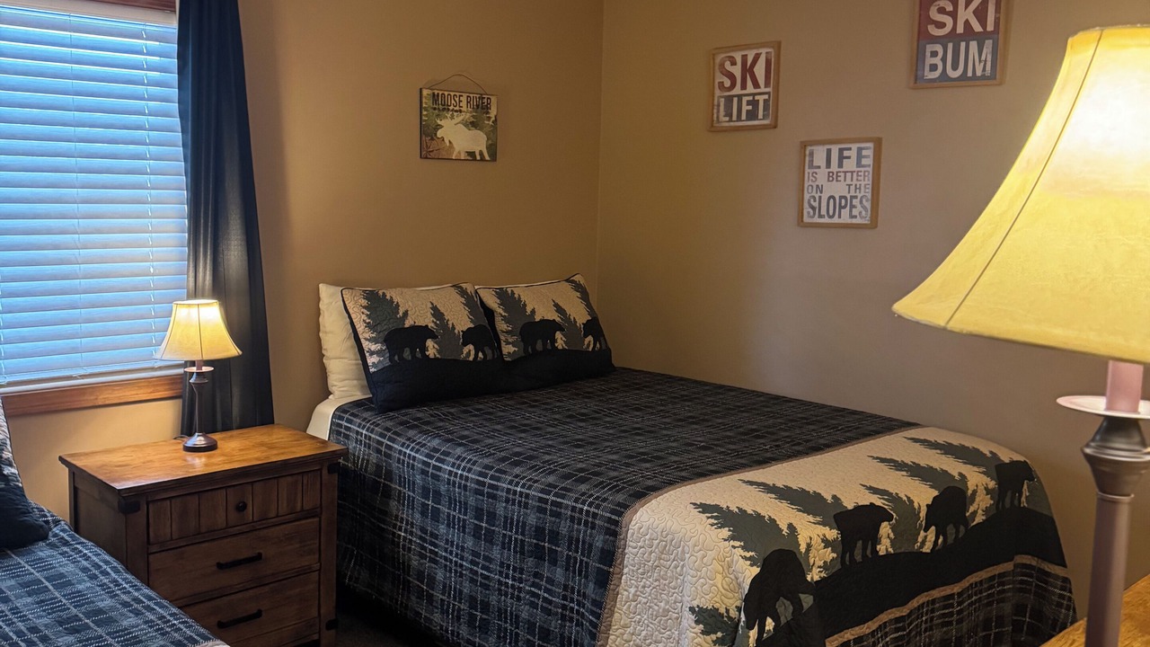 Photo of Bedroom in Center Conway