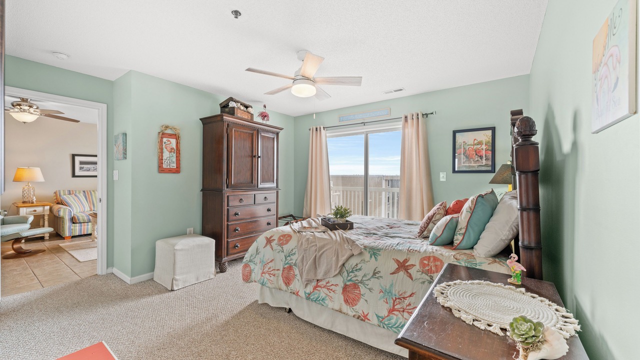 Photo of Bedroom in Crescent Beach