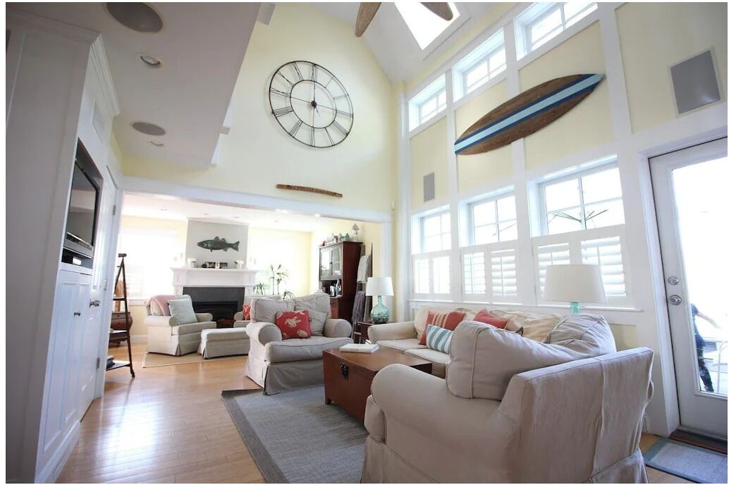 Photo of Livingroom in Narragansett