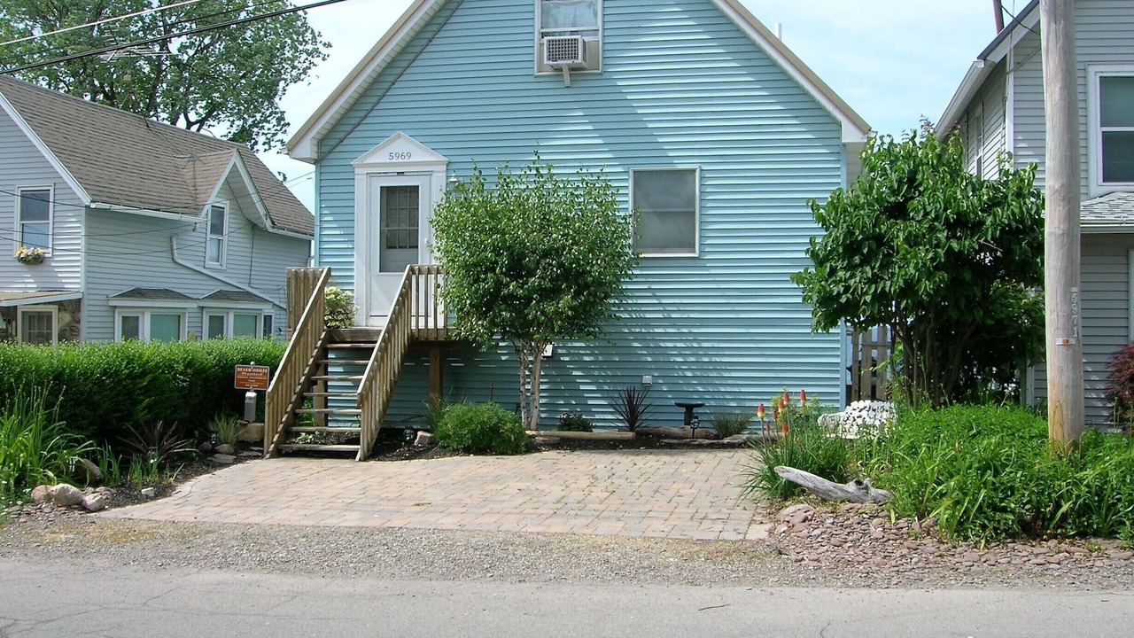 Photo of Others in Olcott