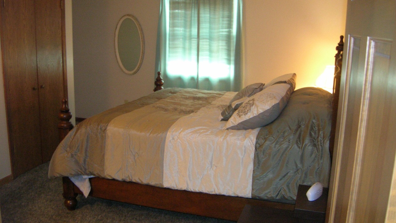 Photo of Bedroom in Olcott