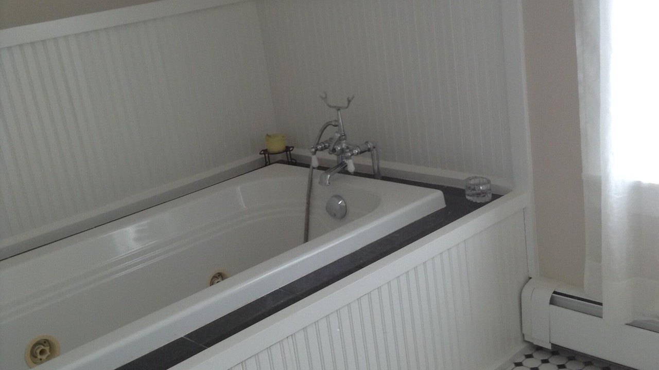 Photo of Bathroom in Brooksville