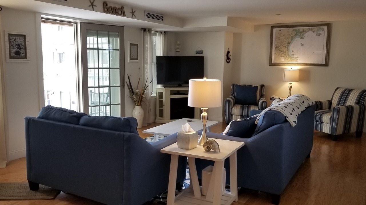 Photo of Livingroom in Old Orchard Beach