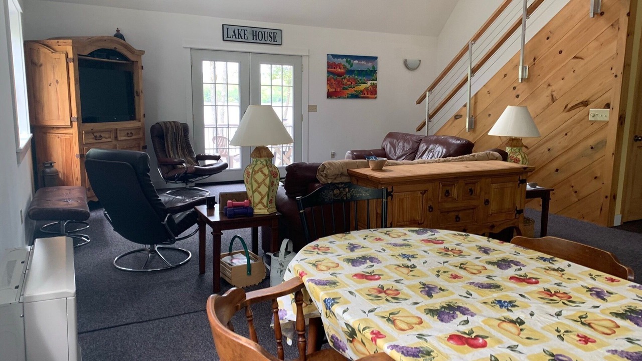 Photo of Livingroom in Monmouth